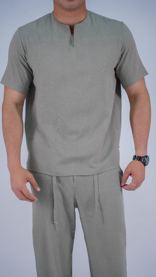 Split neck Lenin T-shirt